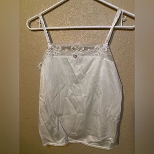 l’eggs vintage top